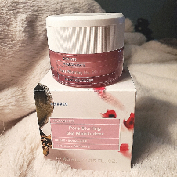 Korres Other - Korres Pomegranate Pore Blurring Gel Moisturizer